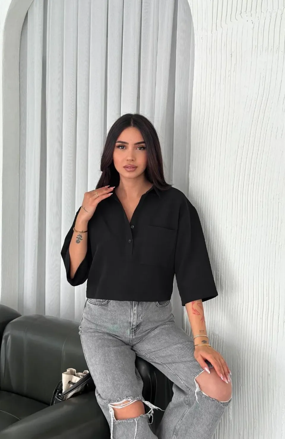 Z Krep Kadın Crop Yakalı Gömlek İlik Düğmeli Üç Çeyrek Sleeve Kol - Siyah