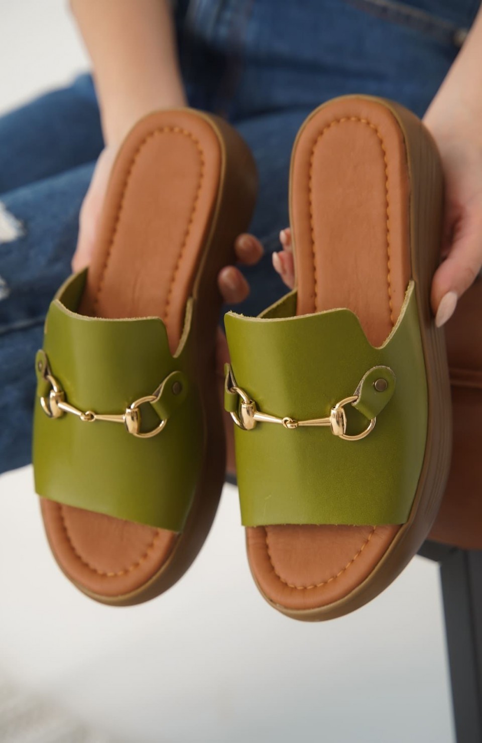 Haki Yeşili Hakiki Deri Terlik TR31MY62G Somersan Giyim | Kadın, Erkek ve Çocuk Moda