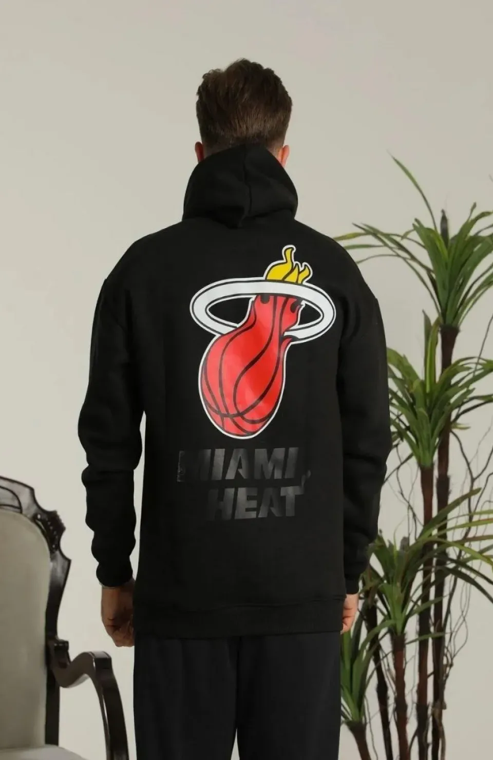 Erkek Oversize Üç İplik Kapüşonlu Sweatshirt –Sırt ve Ön Baskılı, Kanguru Cepli, Rahat Kalıp Maskot Desenli Model - Siyah