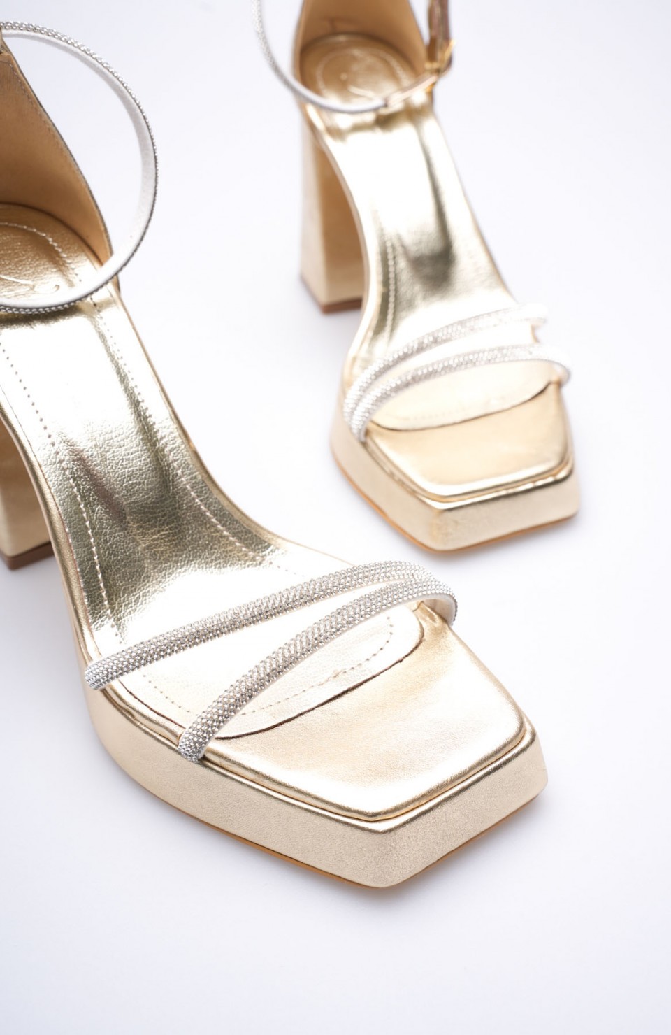 Kadın Altın Topuklu Sandalet TR12MY01F Somersan Giyim | Kadın, Erkek ve Çocuk Moda