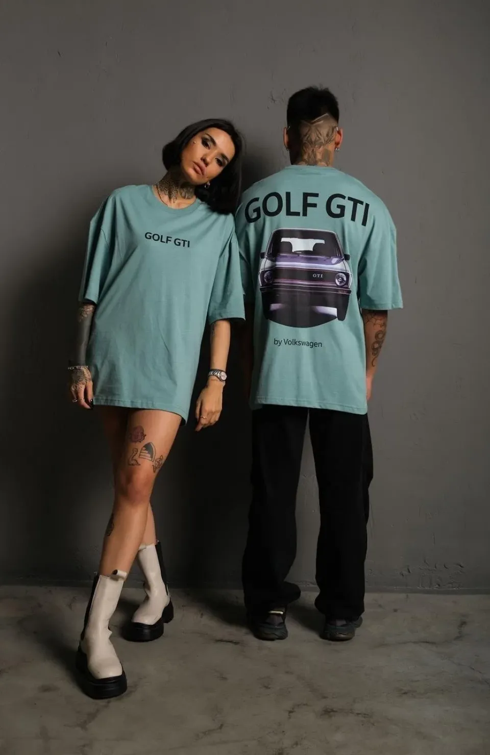 Erkek Oversize Baskılı Tişört – Golf GTI Retro Araba Desenli, Ön & Arka Dijital Baskı, Sokak Modası Stil - Mint Yeşili