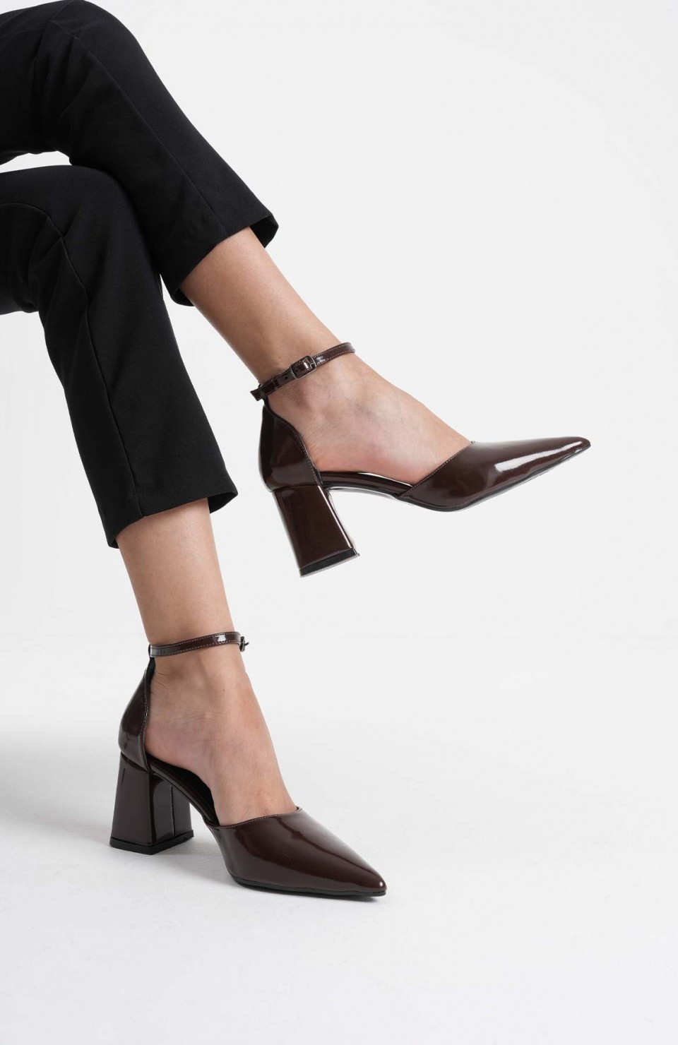 Acı Kahve Rugan Kadın Topuklu Ayakkabı TR08MS11C Somersan Giyim | Kadın, Erkek ve Çocuk Moda