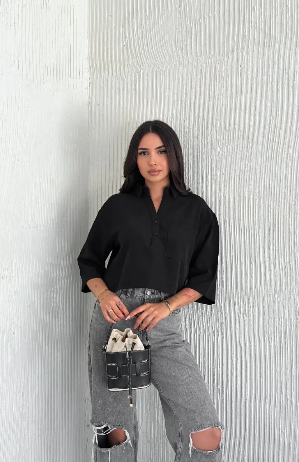 Z Krep Kadın Crop Yakalı Gömlek İlik Düğmeli Üç Çeyrek Sleeve Kol - Siyah