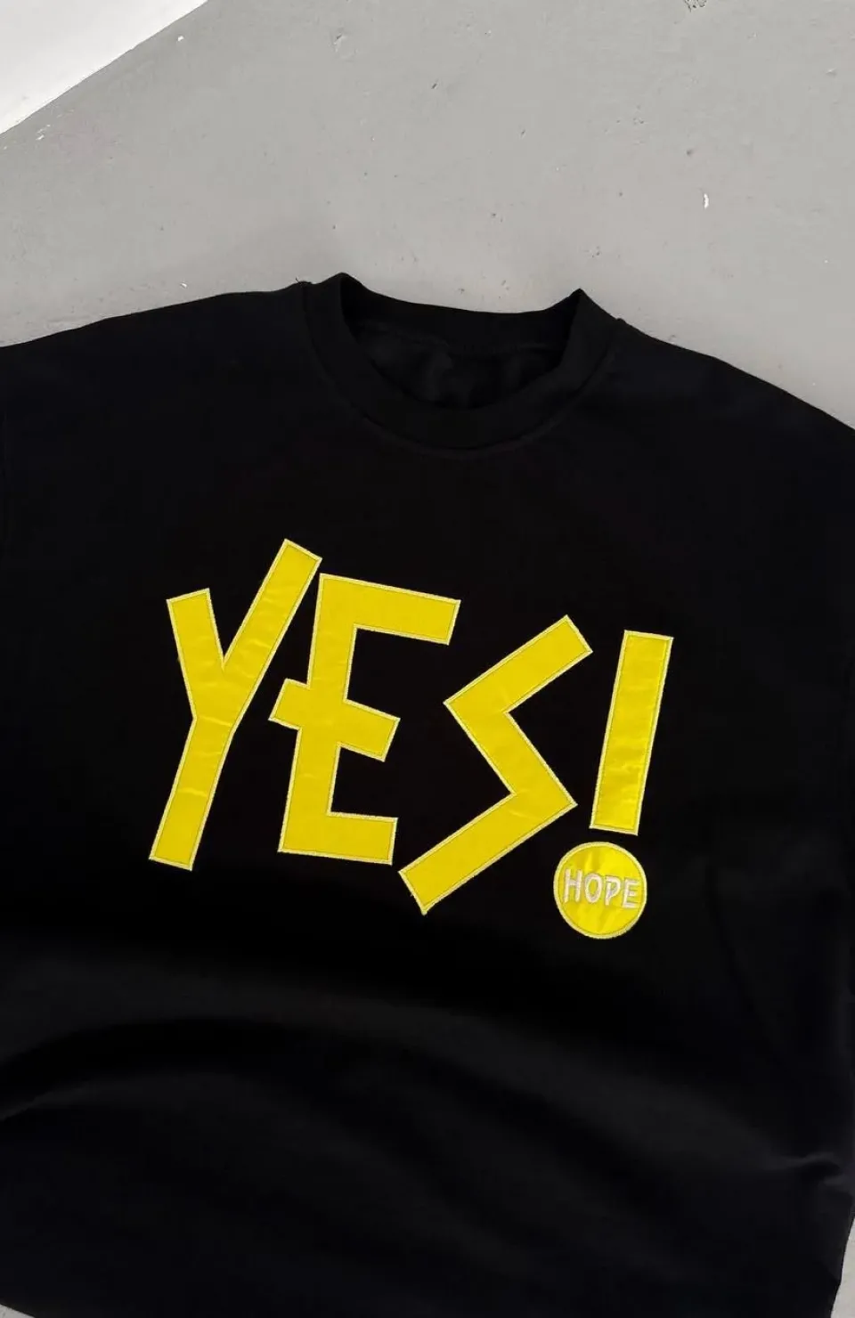 Unisex Nakış İşlemeli T-Shirt - Siyah