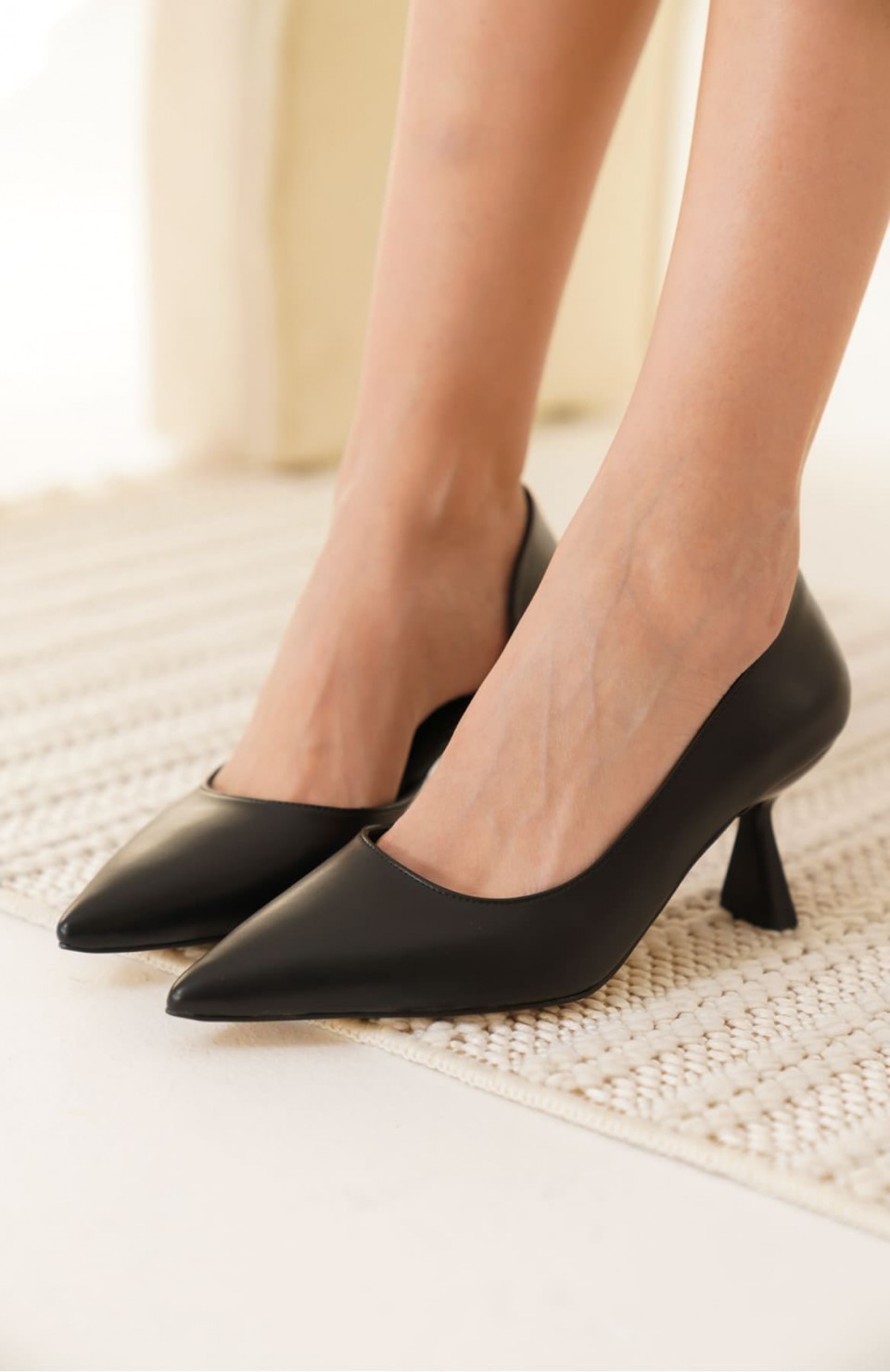 Kadın Mat Siyah Topuklu Ayakkabı TR08MS44A Somersan Giyim | Kadın, Erkek ve Çocuk Moda