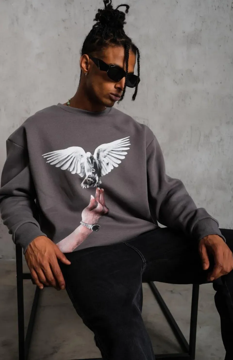 Erkek Güvercin Baskılı Sweatshirt - Gri Somersan Giyim | Kadın, Erkek ve Çocuk Moda
