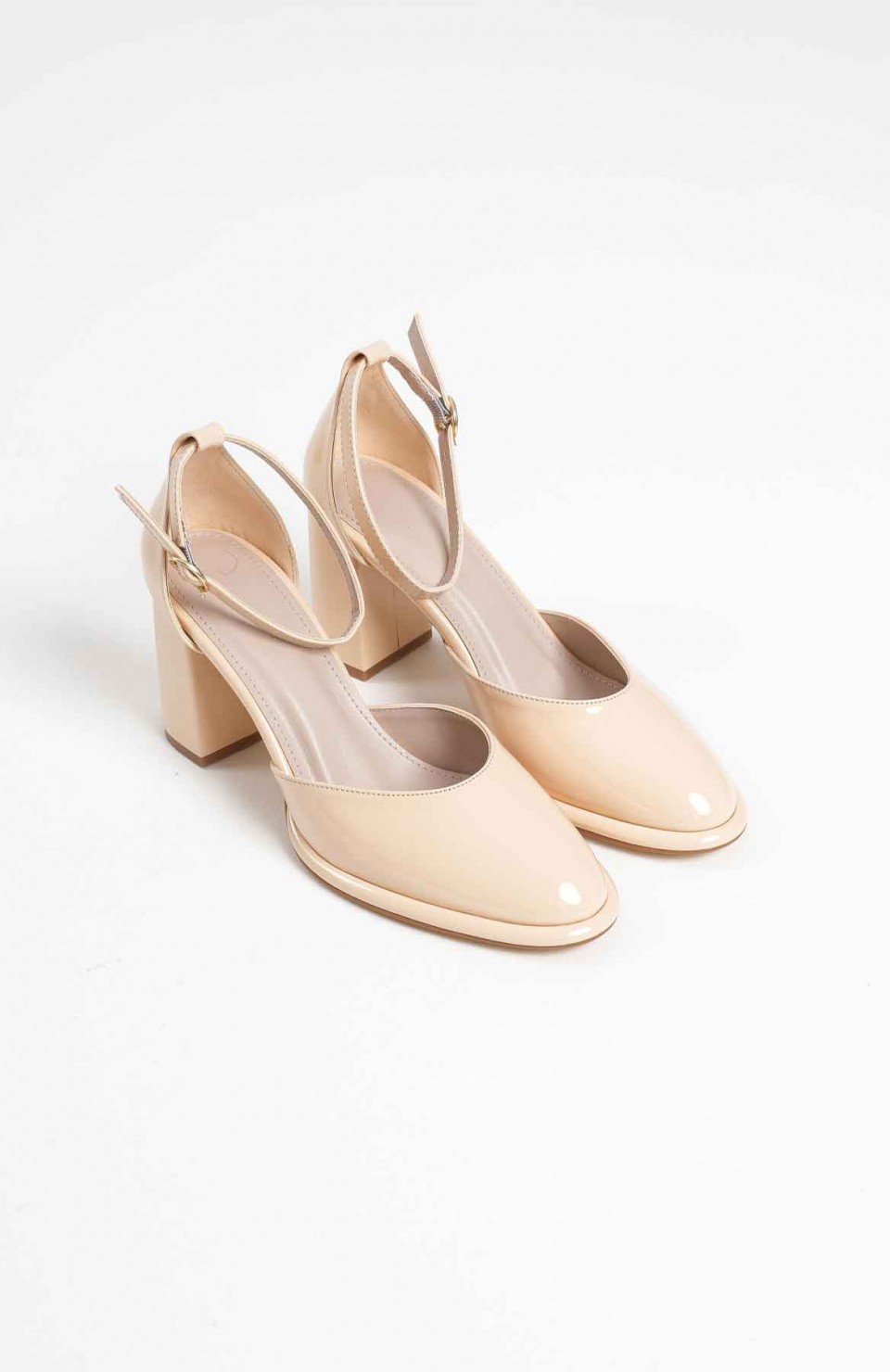 Açık Sarı Rugan Kadın Topuklu Ayakkabı TR18MS04B Somersan Giyim | Kadın, Erkek ve Çocuk Moda