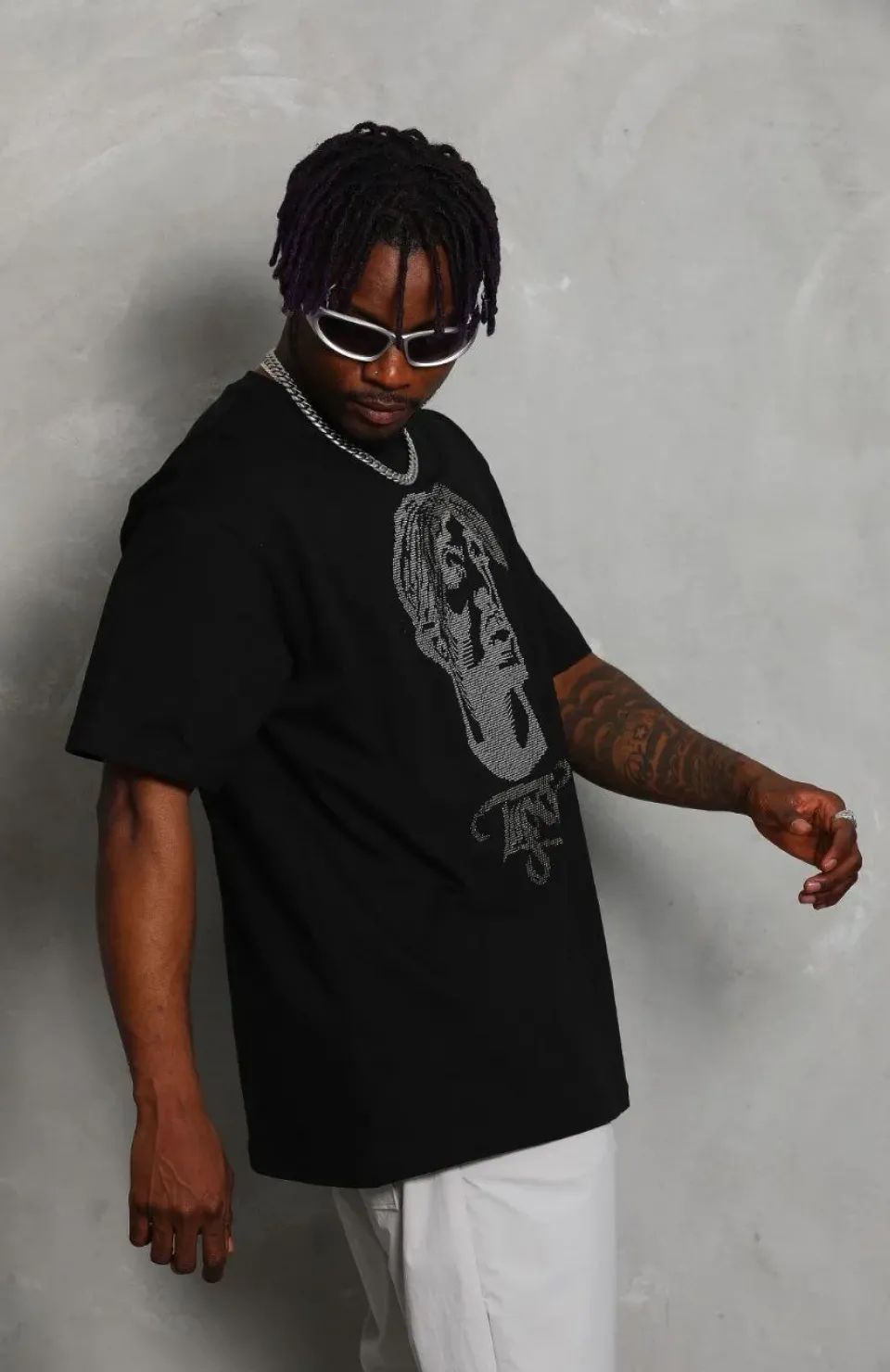 Unisex Oversize Taşlı Bisiklet Yaka T-Shirt - Siyah