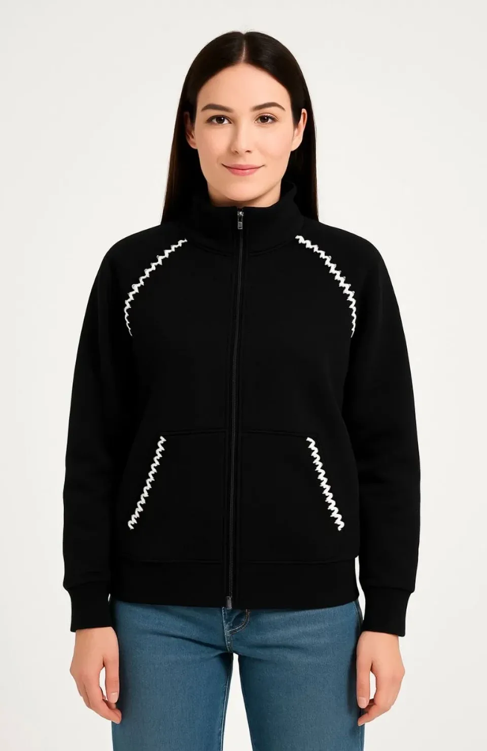 Kadın Oversize Dik Yaka Fermuarlı Sweatshirt - Zincir Nakışli Kanguru Cepli, - Siyah