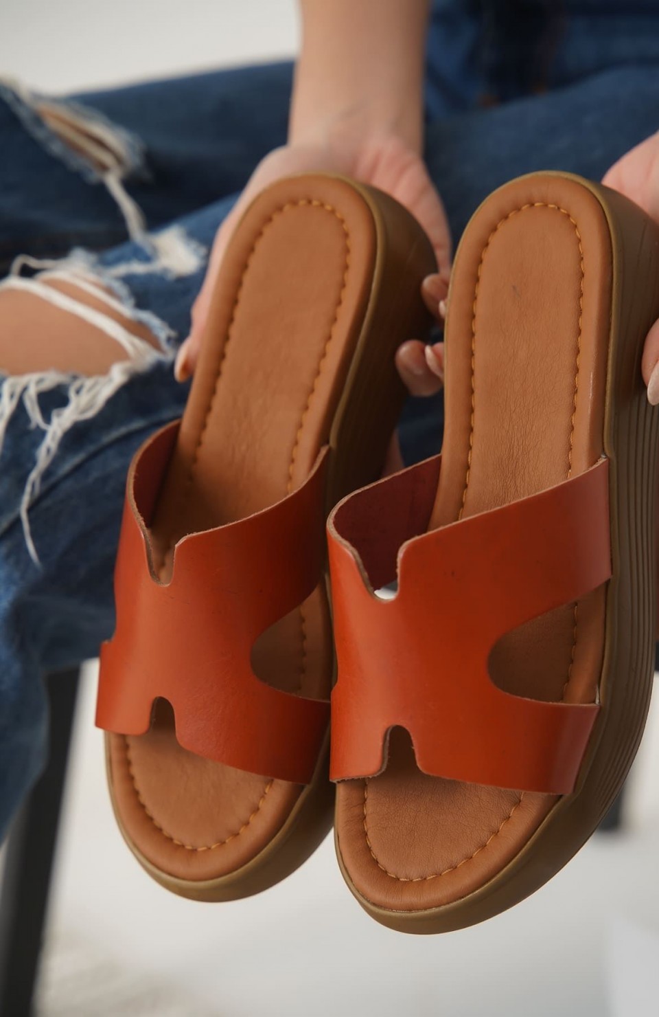 Kiremit Hakiki Deri Terlik TR31MY54F Somersan Giyim | Kadın, Erkek ve Çocuk Moda