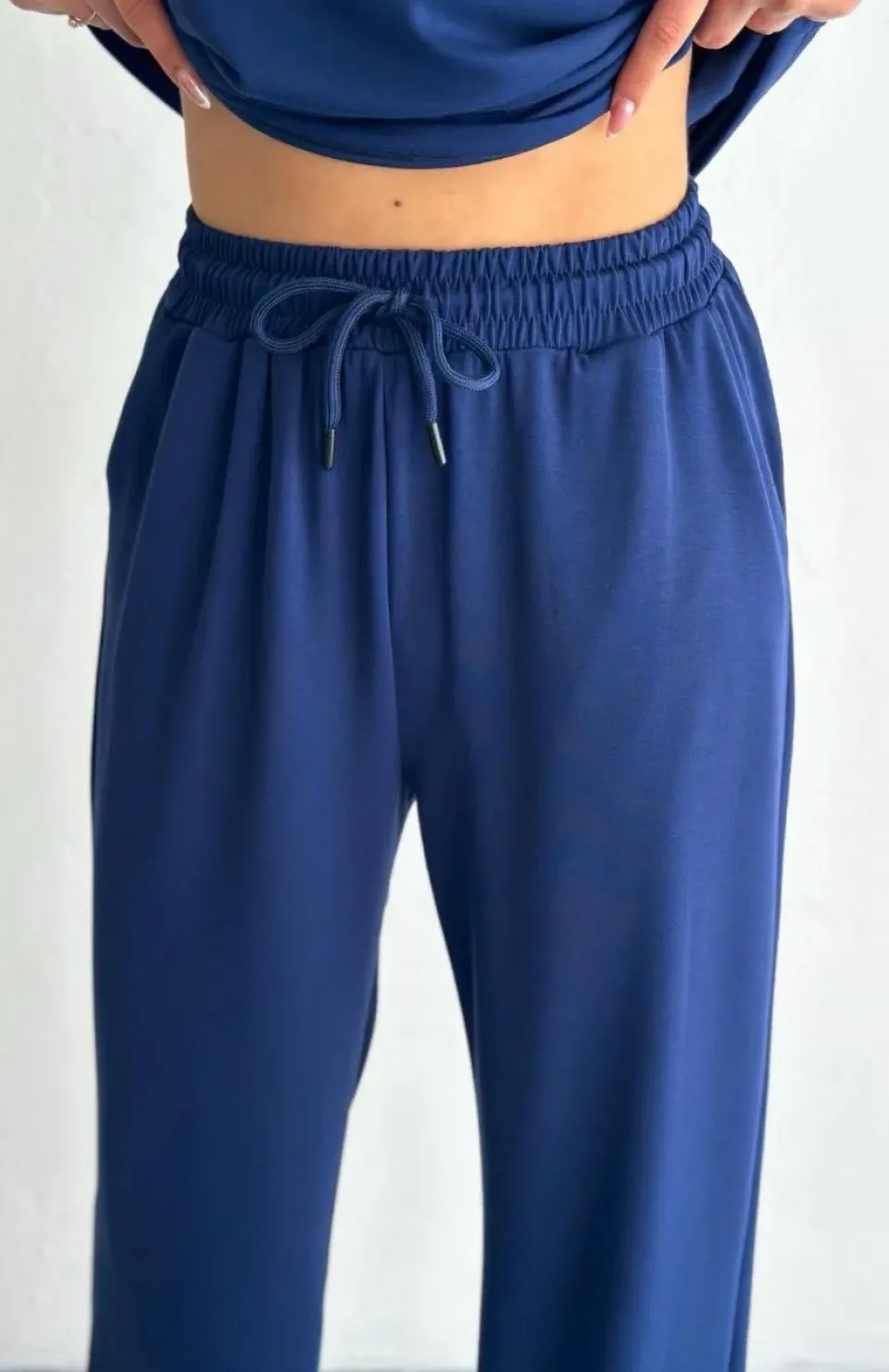 Osy Modal Yumuşak Dokulu Kumaş Kısa Kollu Yakalı T-shirt Pantalon ikili Takım- Lacivert