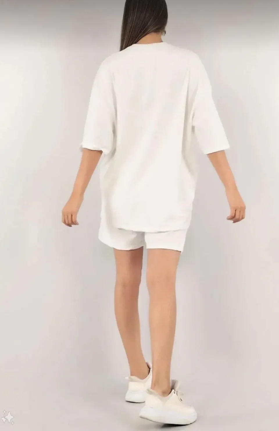 Kadın Unisex Nakış İşlemeli Şort Takım - Beyaz