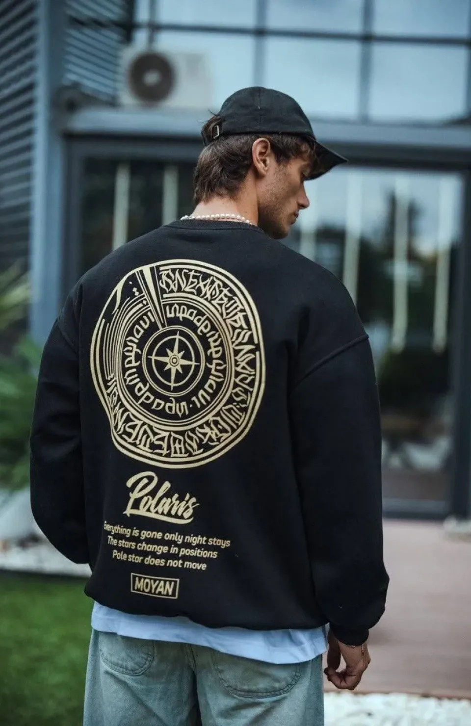 Kışlık Bisiklet Yaka Ön Ve Arka Baskılı SweatShirt - Siyah