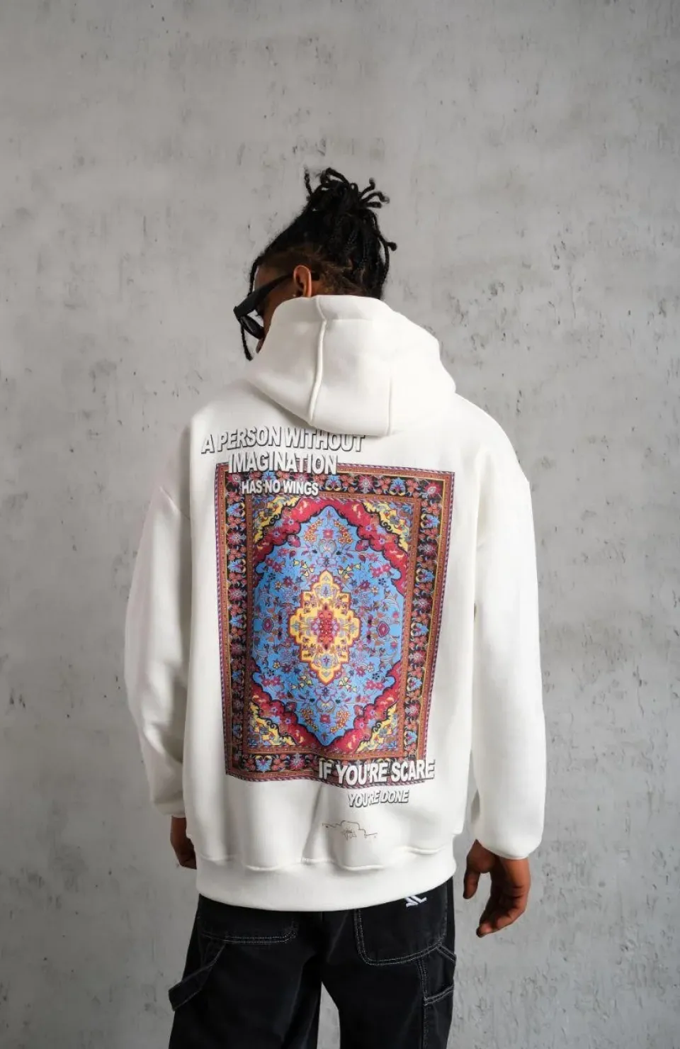 Erkek Kilim Desen Kapüşonlu Sweat- Beyaz Somersan Giyim | Kadın, Erkek ve Çocuk Moda