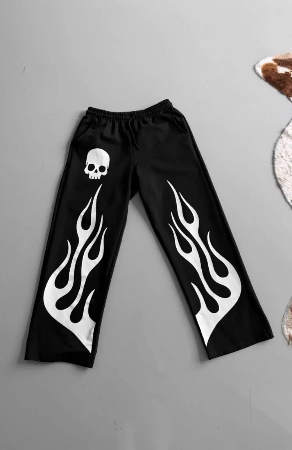 İki İplik Kumaş Baskılı Beli Lastikli Boru Paça Baggy Alt Esofman - Siyah