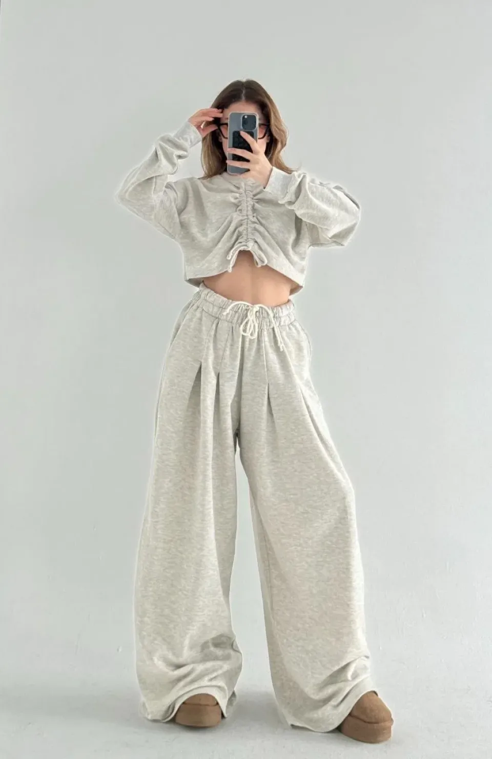 Uzun Kollu Önü İp Büzgülü Crop ve Pantolon İkili Takım - Gri
