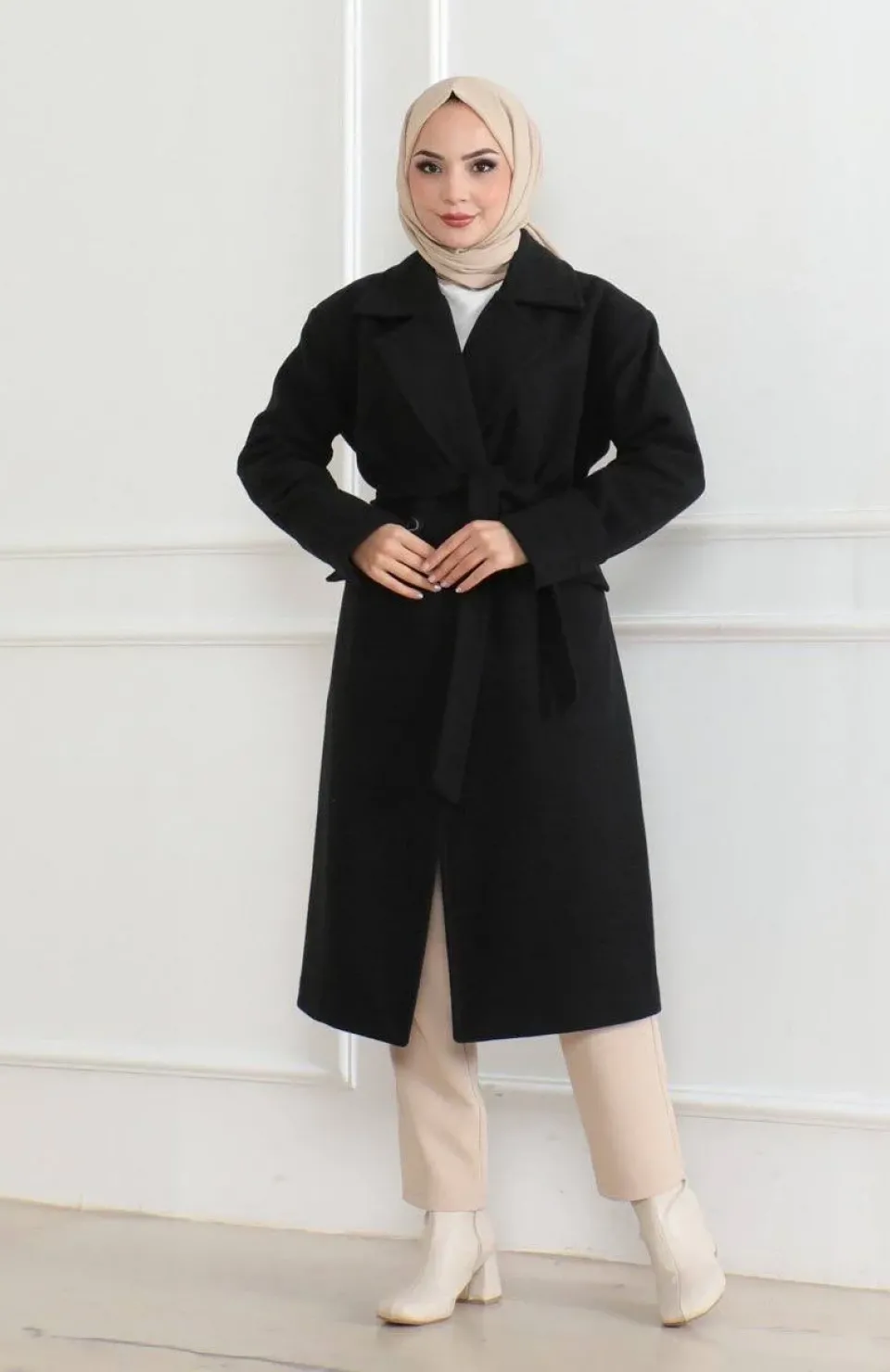 Kadın Düğmeli İçi Astarlı Kaşmir Kaşe Kaban - Siyah Somersan Giyim | Kadın, Erkek ve Çocuk Moda