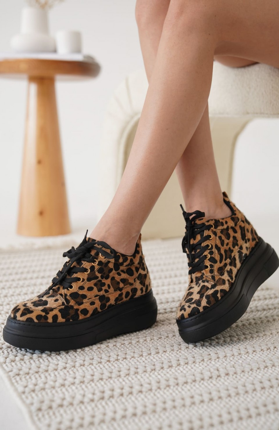 Kadın Gizli Topuk Siyah Taban Leopar Spor Ayakkabı TR10MS01K Somersan Giyim | Kadın, Erkek ve Çocuk Moda