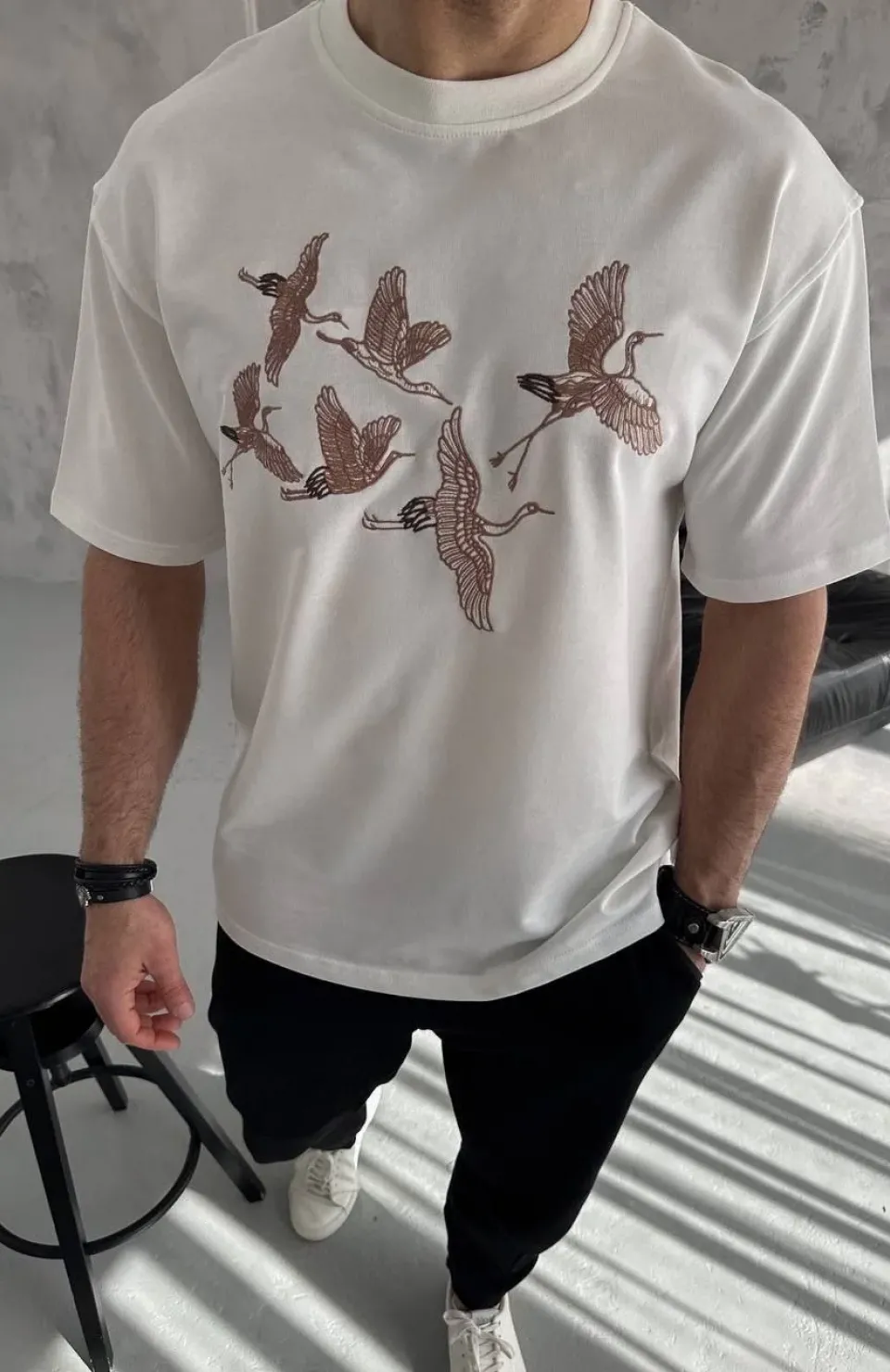 Unisex Nakış İşlemeli T-Shirt - Beyaz