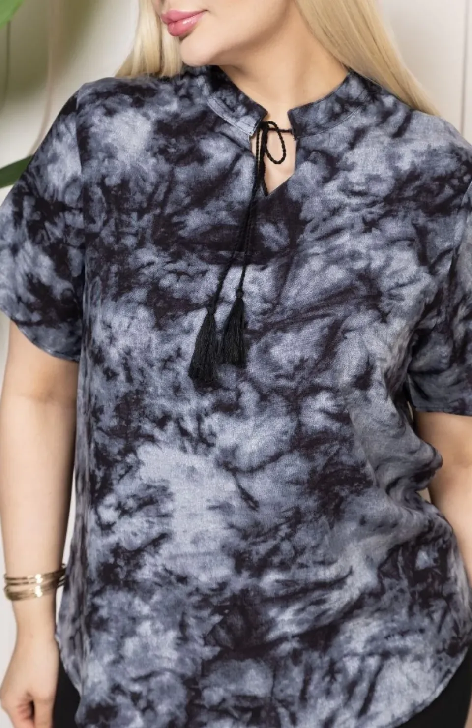 Bebe yaka püskül Detaylı Bluz- Desenli