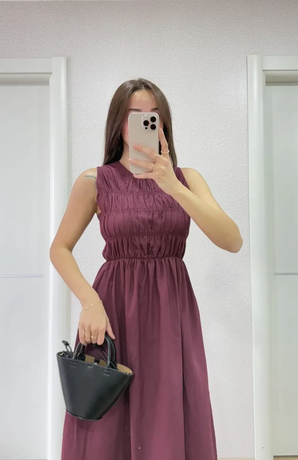 Kolsuz Göğüs Lastıklı %100 Poplin Uzun Elbise - Bordo