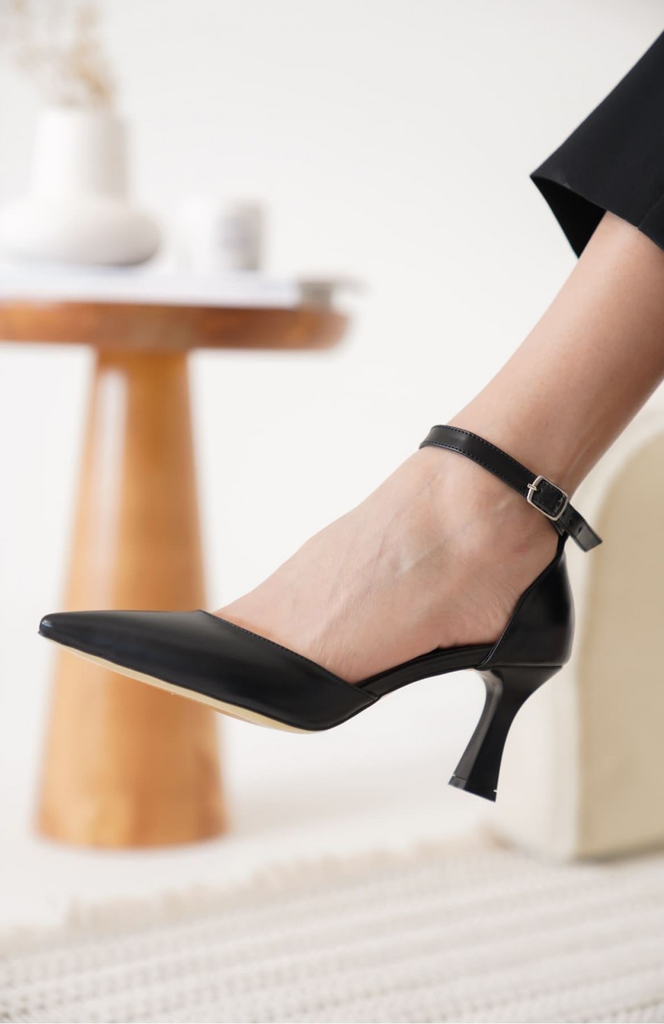 Kadın Siyah Topuklu Ayakkabı TR12MS01A Somersan Giyim | Kadın, Erkek ve Çocuk Moda