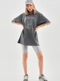 Unisex Taş Desenli Oversize T-Shirt - Füme