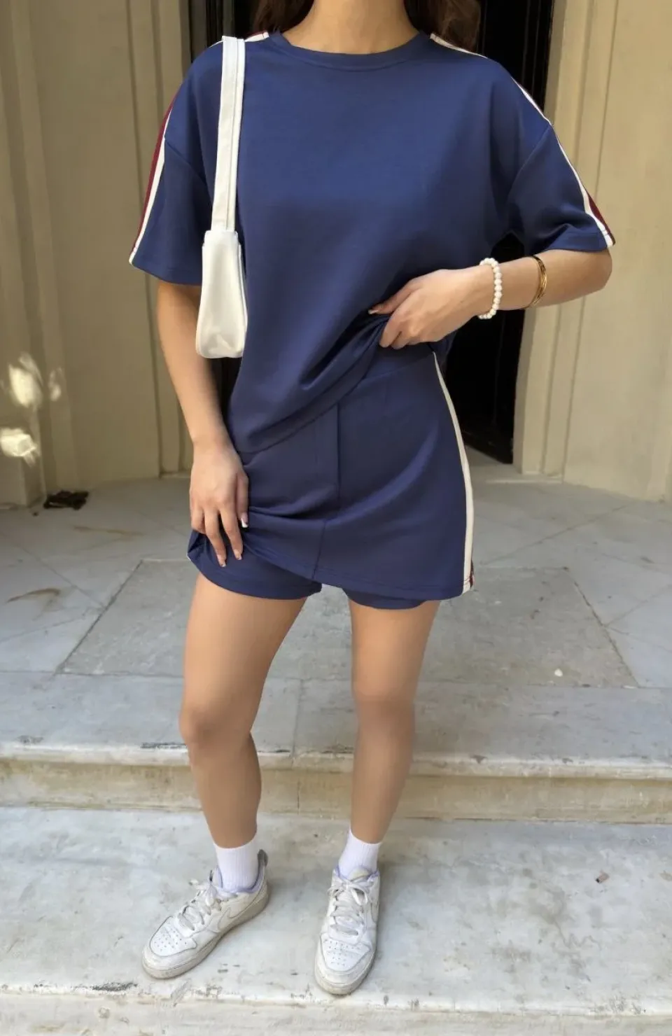 Osy Modal yumuşak dokulu Kumaş Kadın Parçalı Bisiklet Yaka T-shirt Mini Şortlu Etek İkili Takım -Lacivert