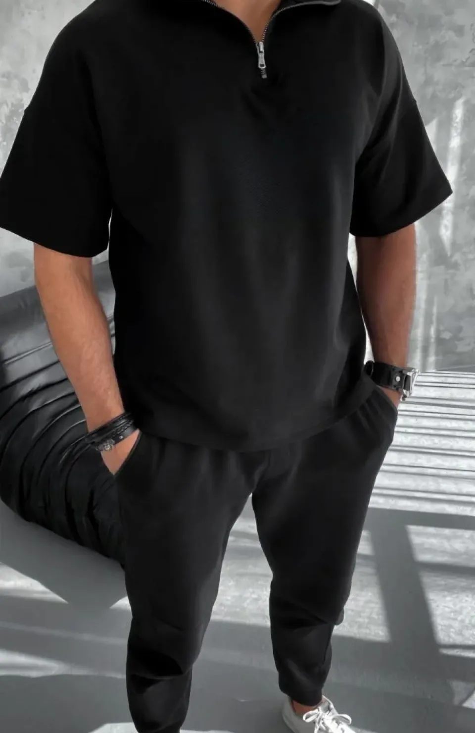 Unisex Yarım Fermuarlı Basic T-Shirt - Siyah