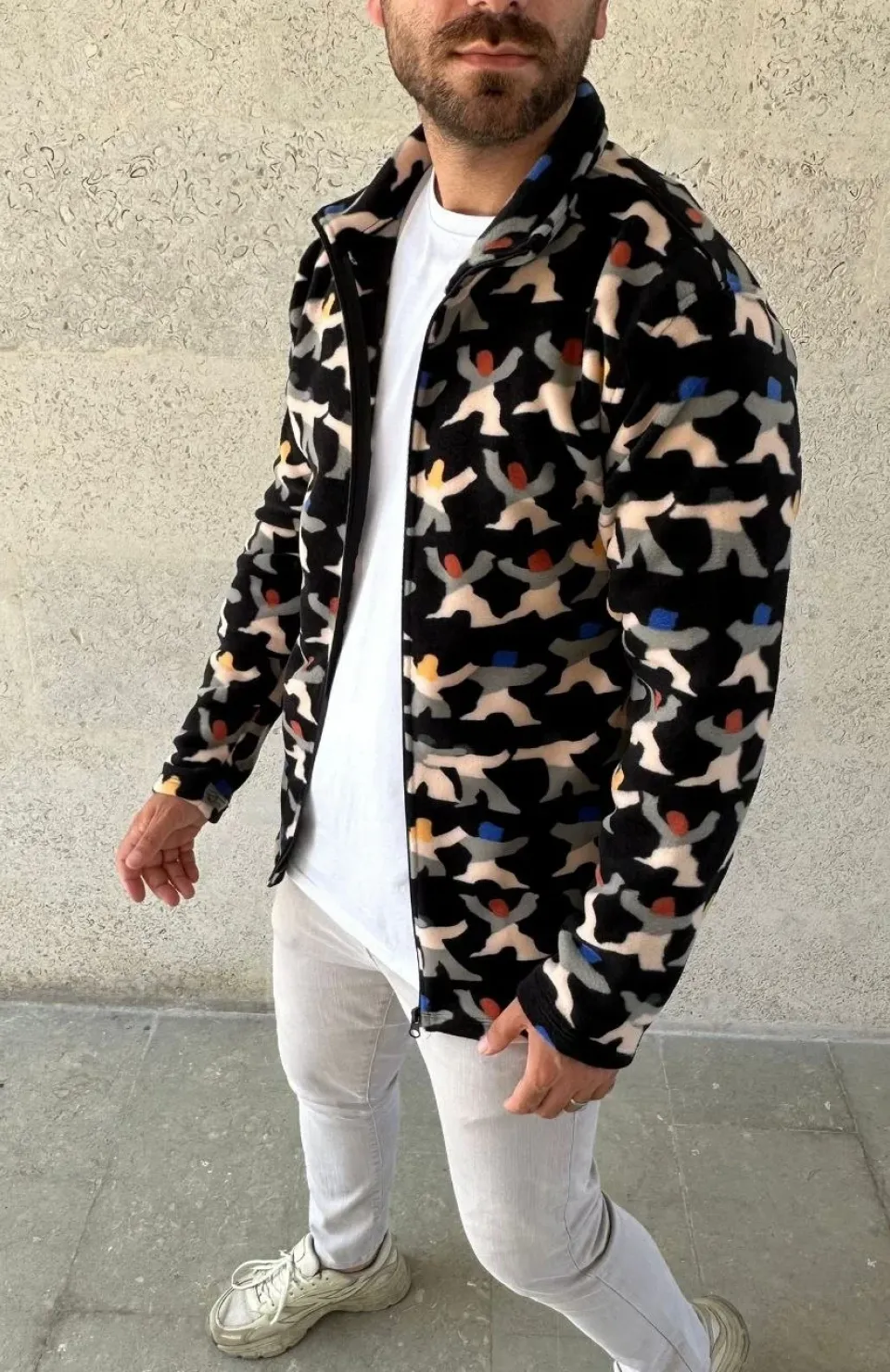 Erkek Tam Fermuarlı Desenli Polar Sweat – Siyah Multicolor Figür Desen Yakalı, Uzun Kollu, Oversize Rahat Kalıp- Siyah