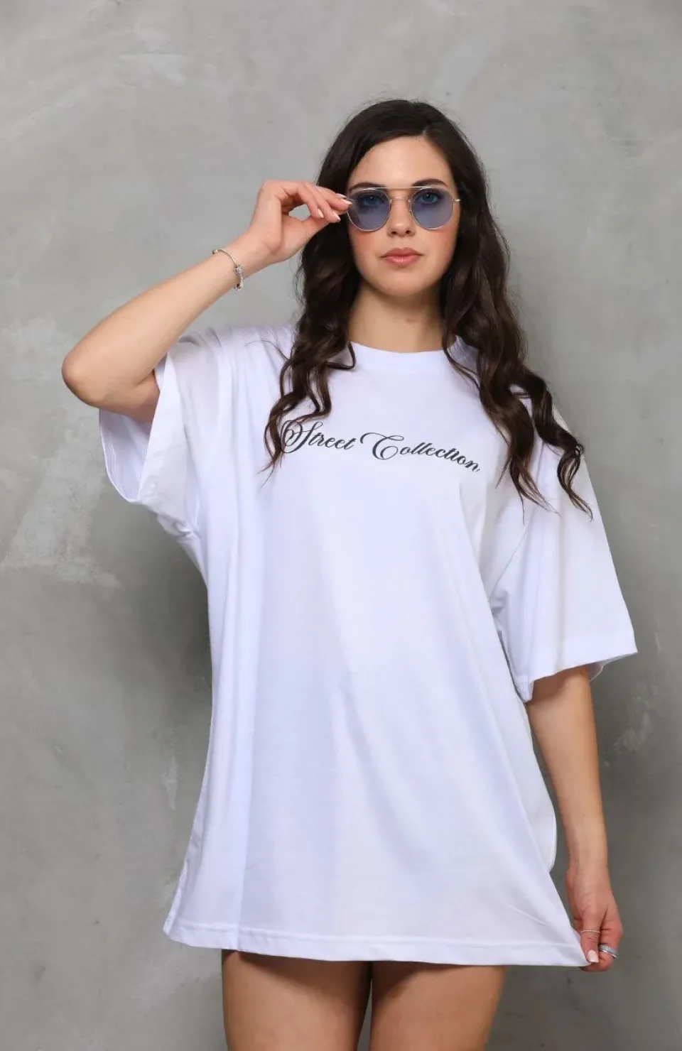 Unisex Bisiklet Yaka Baskılı Oversize T-Shirt - Beyaz Somersan Giyim | Kadın, Erkek ve Çocuk Moda