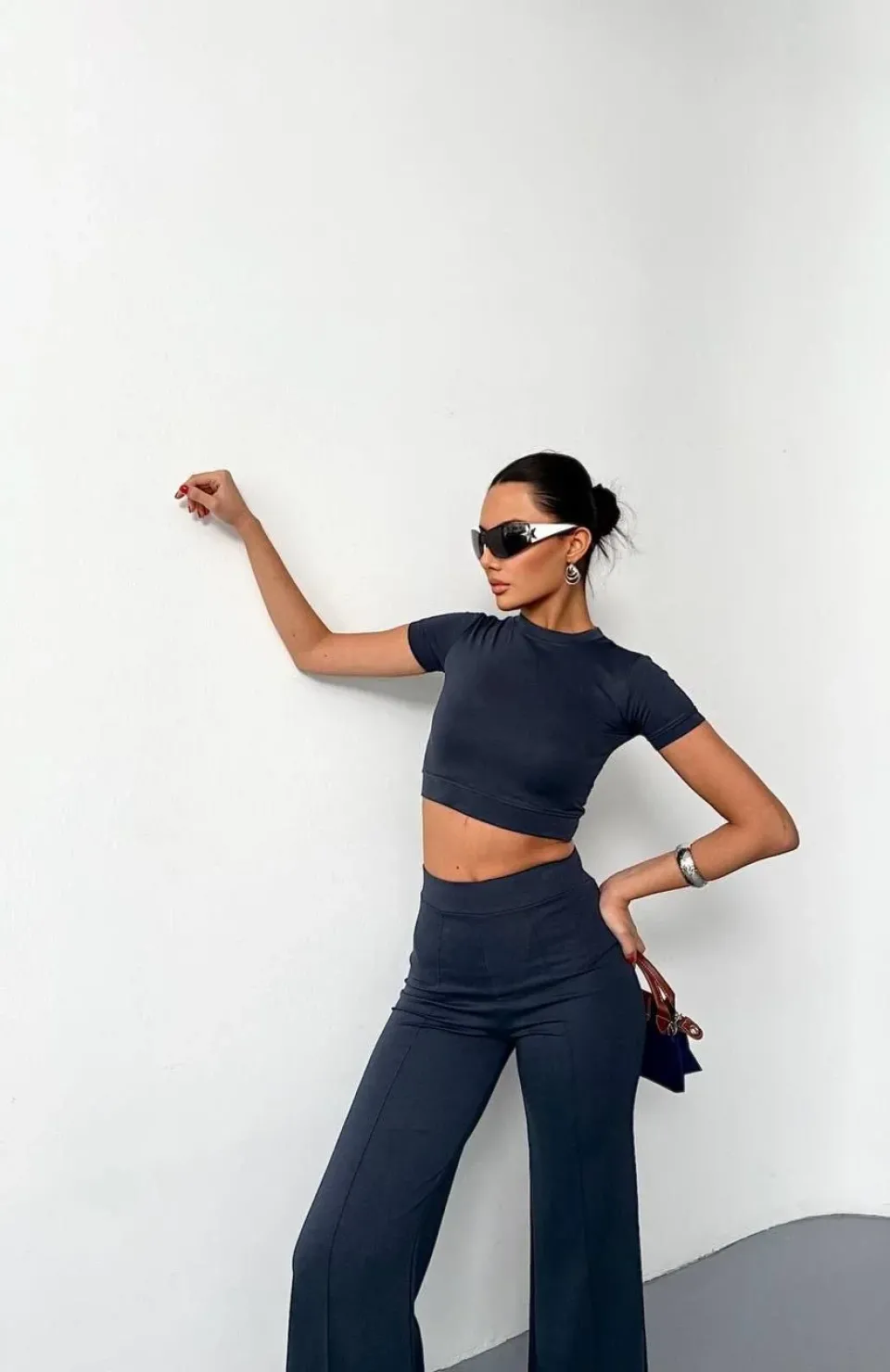 Osy Modal Yumuşak Dokulu Kumaş Kısa Kollu Crop Alt ispanyol Paça Pantalon ikili Takım - Füme