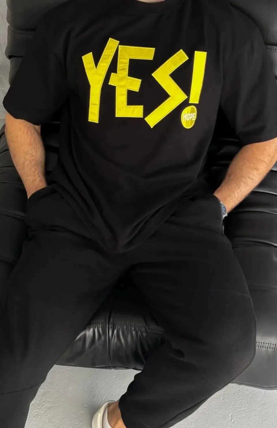 Unisex Nakış İşlemeli T-Shirt - Siyah