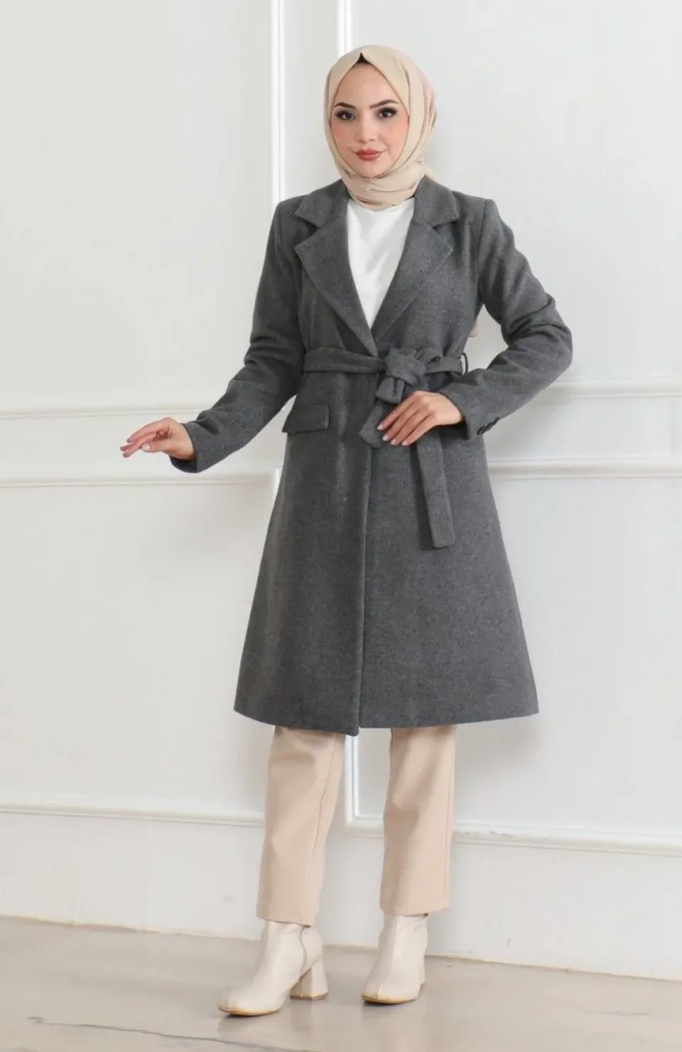 Kadın Düğmeli İçi Astarlı Kaşmir Kaşe Kaban - Bej Somersan Giyim | Kadın, Erkek ve Çocuk Moda