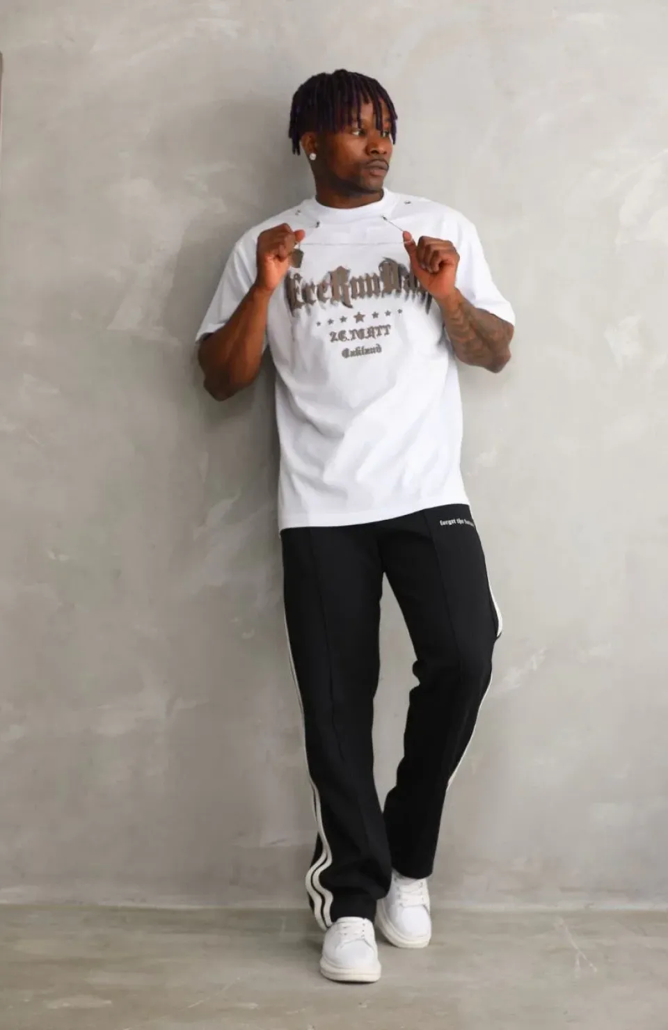 Unisex Oversize Kolye Dahil T-Shirt - Beyaz