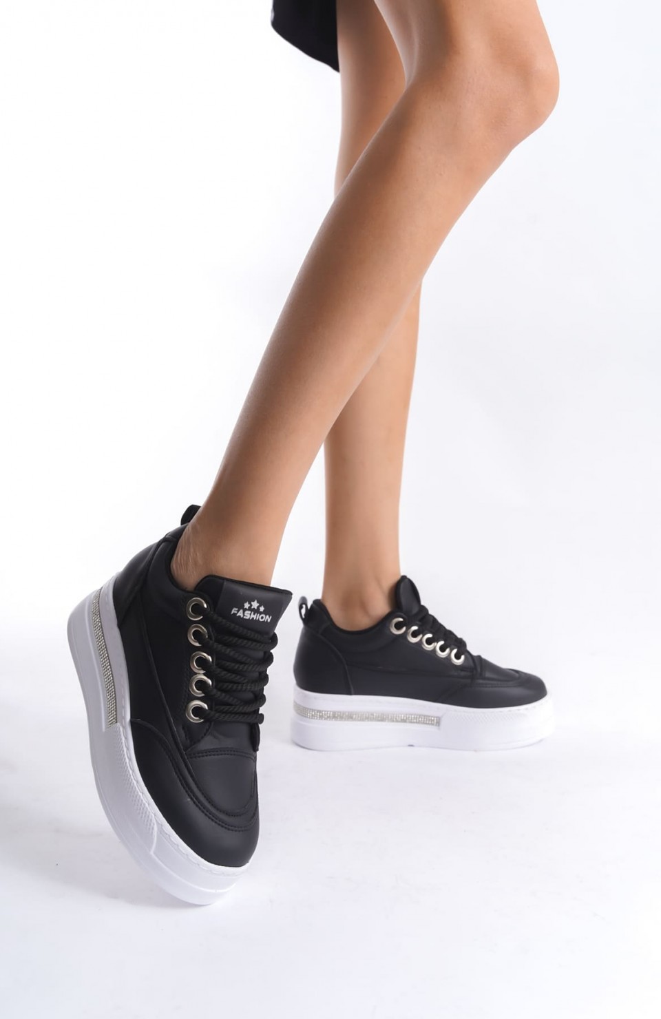 Siyah Kadın Gizli Topuklu Sneaker TR04MS01A Somersan Giyim | Kadın, Erkek ve Çocuk Moda
