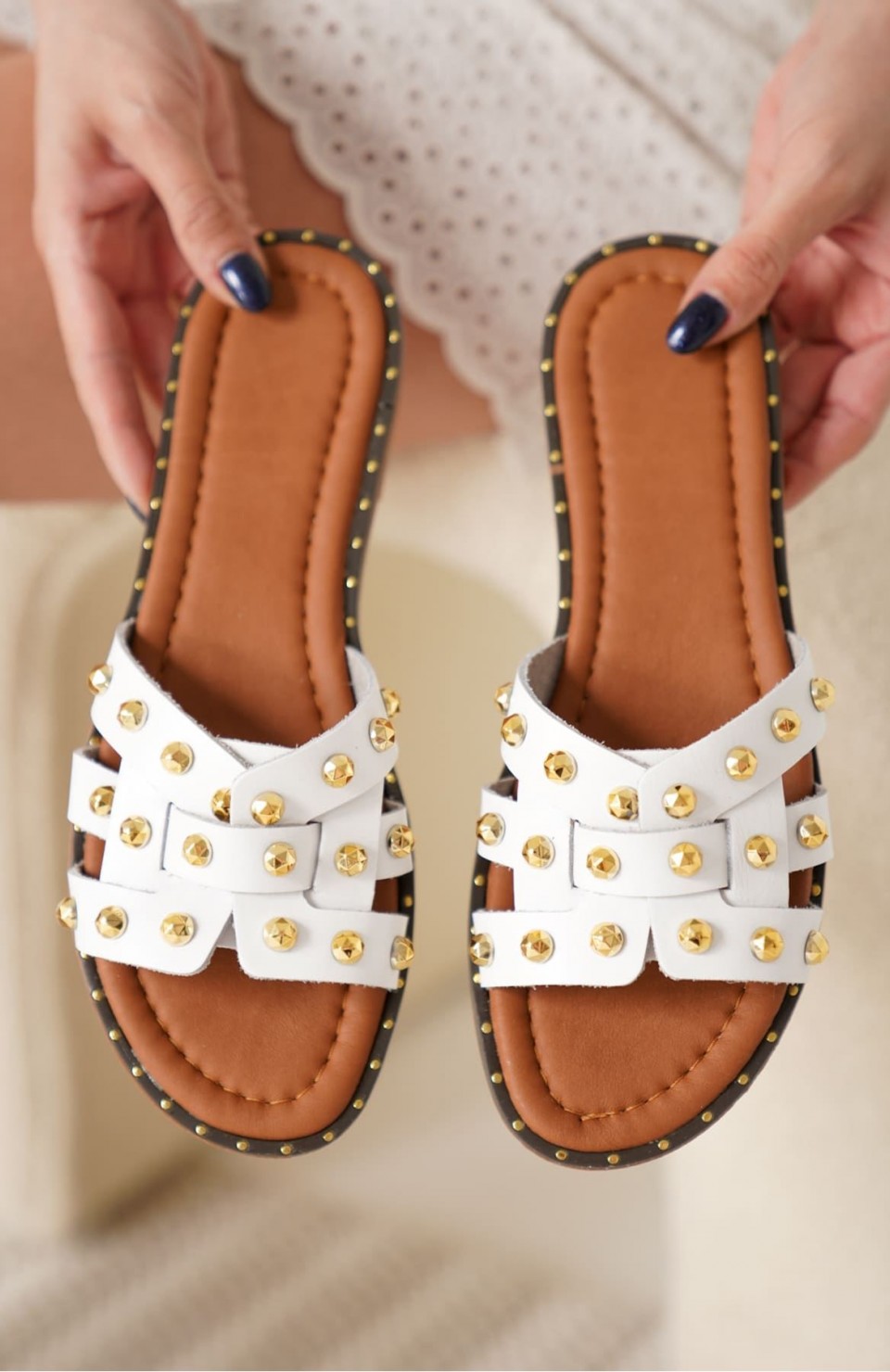 Beyaz Hakiki Deri Terlik TR31MY68B Somersan Giyim | Kadın, Erkek ve Çocuk Moda