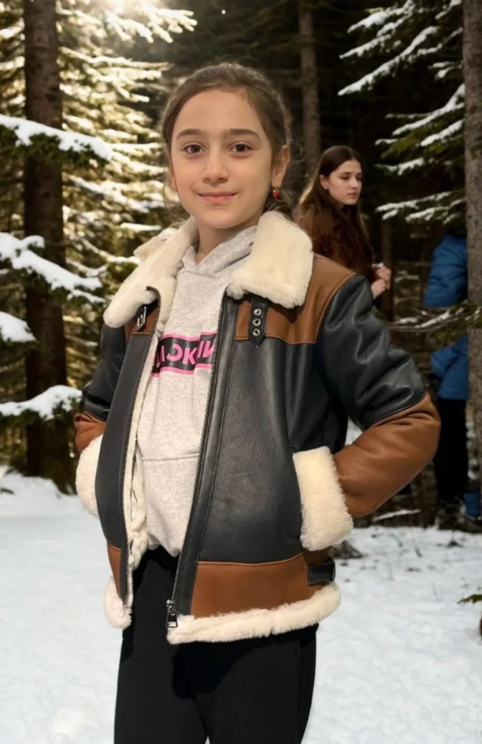 Çocuk Yakalı Parçalı Kürk - Kahve Somersan Giyim | Kadın, Erkek ve Çocuk Moda