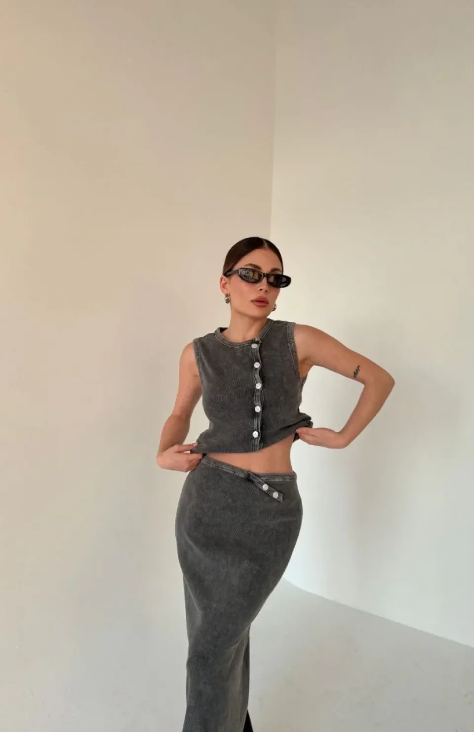 Uzun Etekli Önü Düğmeli Badi İkili Takım- Antrasit