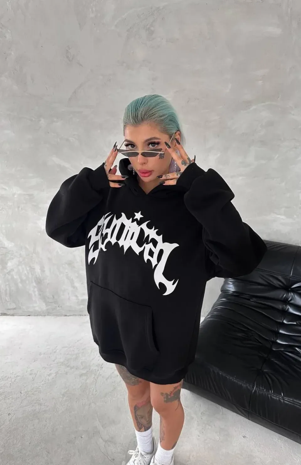 Unisex Üç İplik Kapüşonlu Baskılı SweatShirt - Siyah