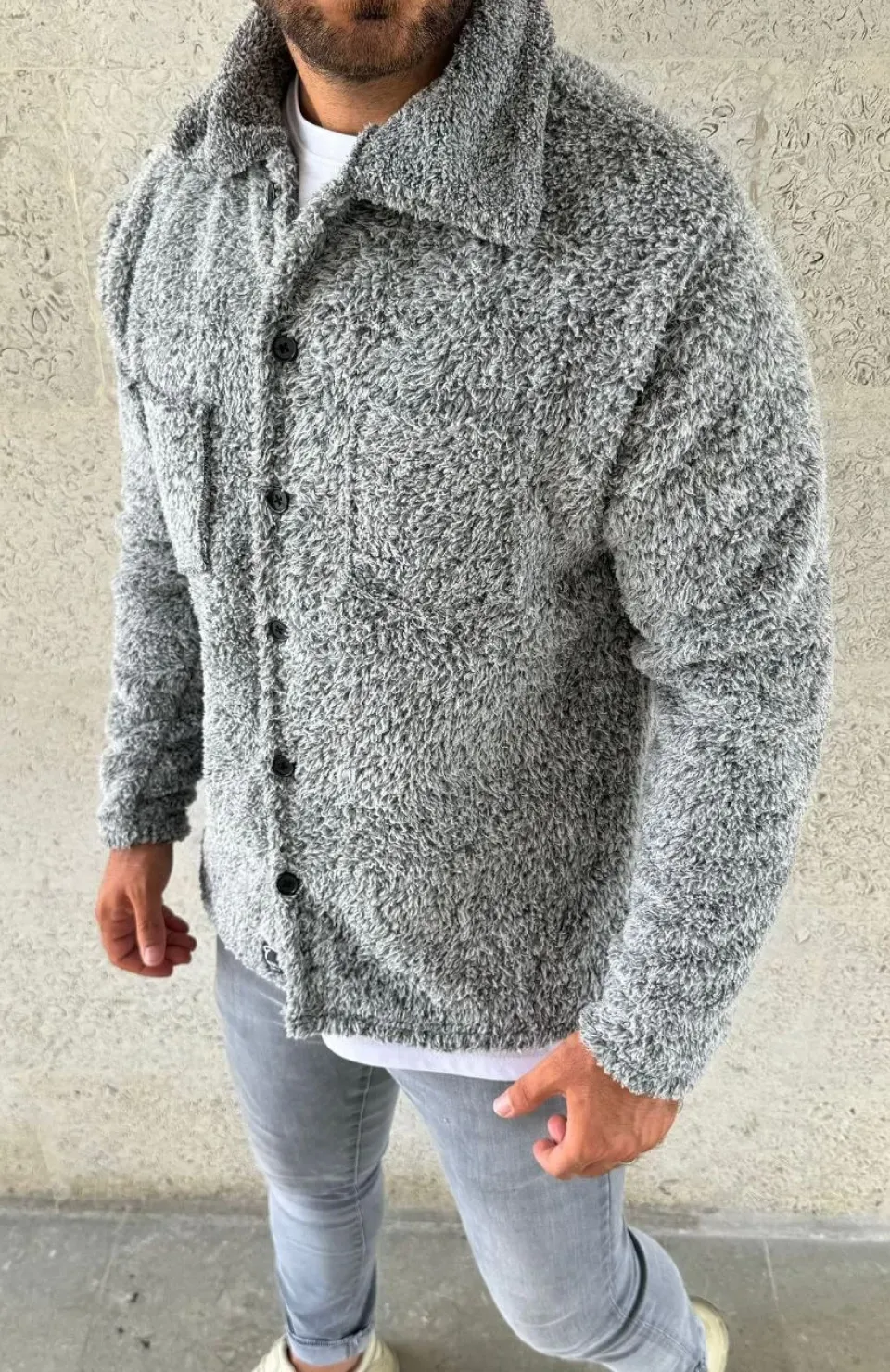 Erkek Pelüş Polar Hırka Gömlek – Yakalı, İlik Düğmeli, Göğüs Cepli, Yumuşak Dokulu Kışlık Regular Fit Rahat Günlük Model - Gri
