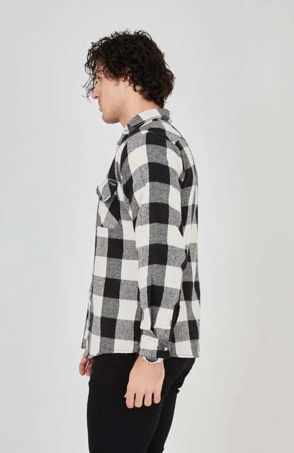 Erkek Oduncu Gömlek – Uzun Kollu, Şardonlu Kumaş, Kareli Desen, Regular Fit, Manşetli, Çift Cepli, Rahat Günlük Bahar & Kış Stil - Siyah Somersan Giyim | Kadın, Erkek ve Çocuk Moda