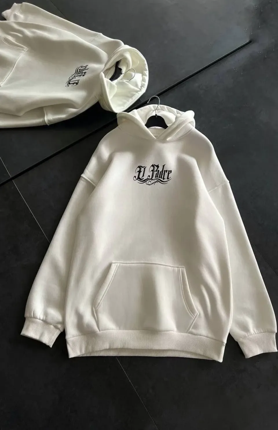 Üç İplik Penye Uzun Kol Kapüşonlu Baskılı SweatShirt - Beyaz