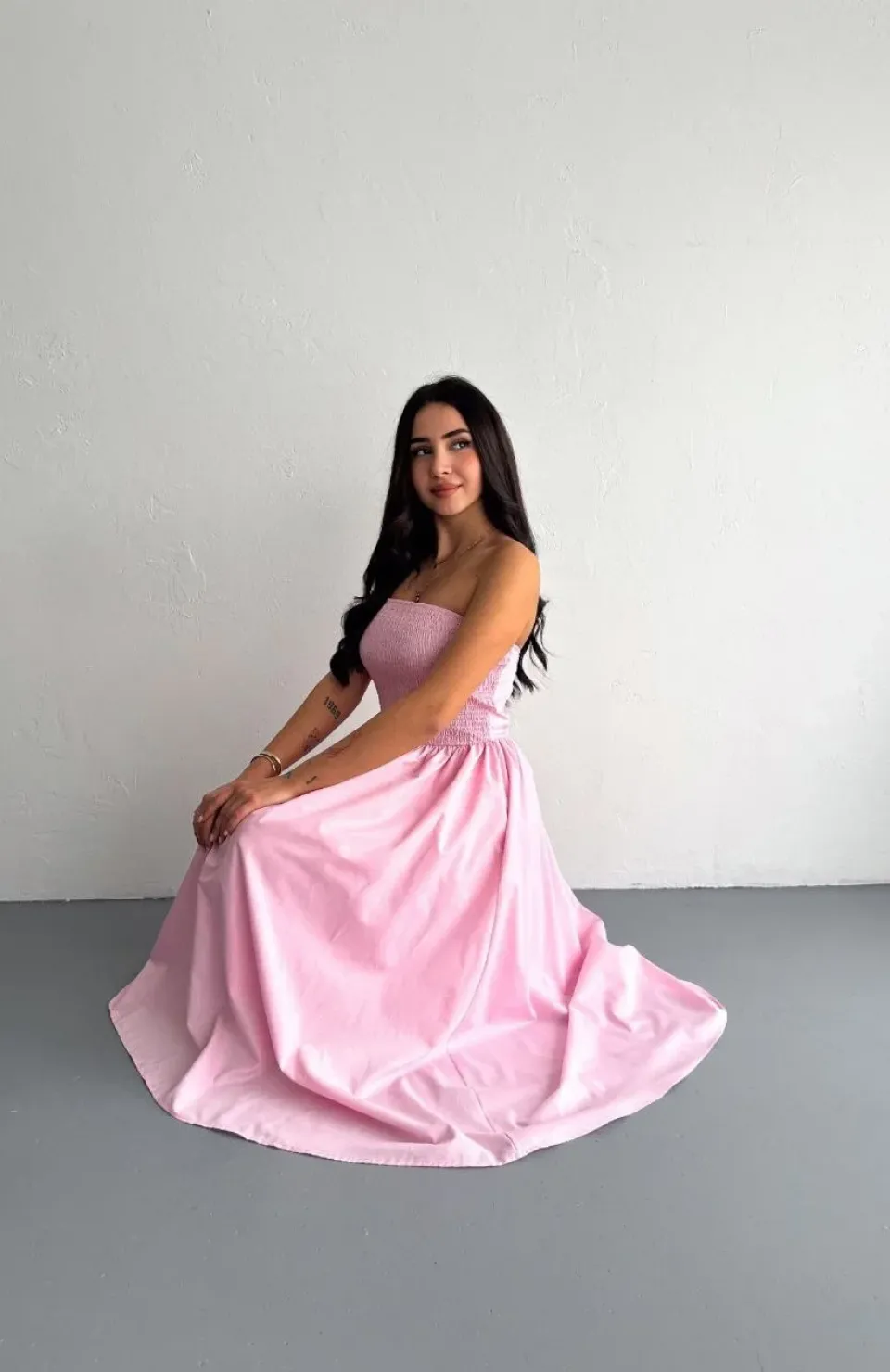 Straplez Pileli Elbise - Pembe