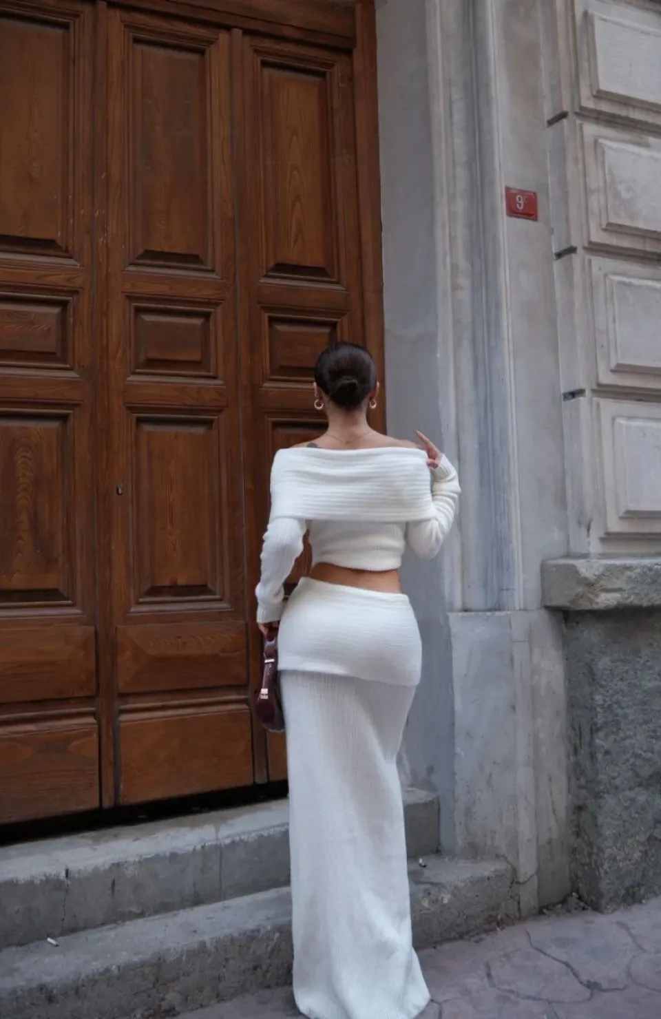 Straplez , Madonna , Carmen Yaka Croplu Uzun Etekli ikili Takım Triko - Beyaz