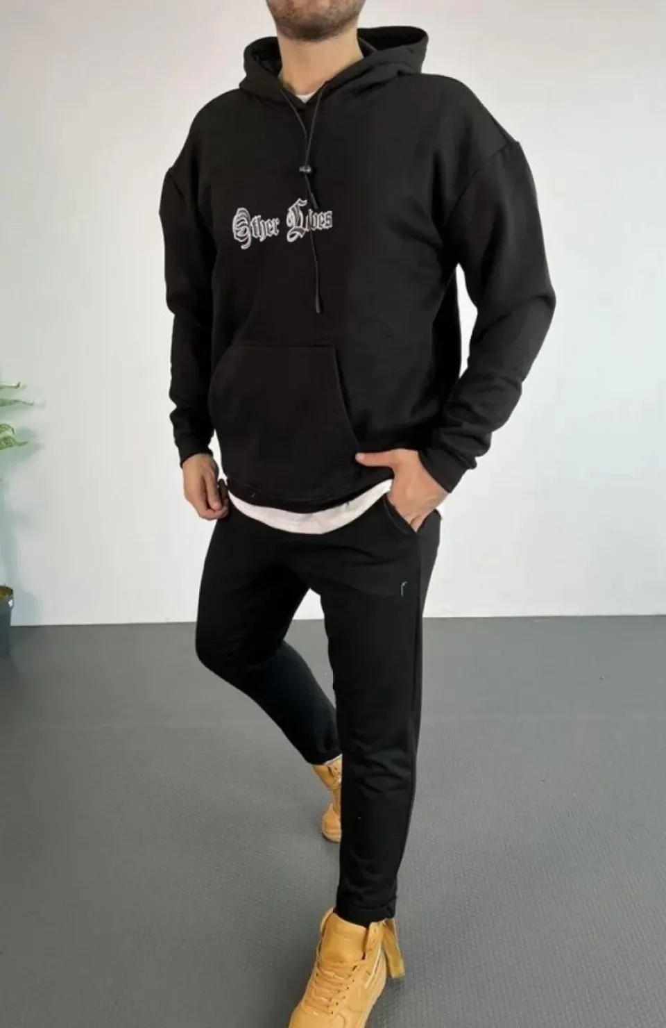 Erkek Kapşonlu Sweatshirt – Oversize Üç İplik Şardonlu Hoodie, “Other Lives” Ön & Arka Baskılı, Kanguru Cepli, Kışlık Rahat Günlük Stil - Siyah