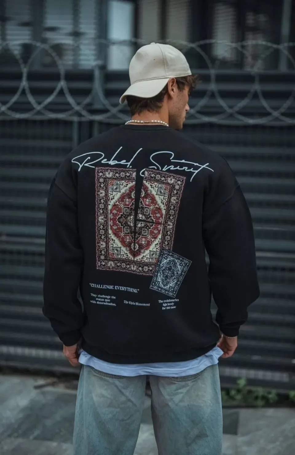 Uzun Kol Bisiklet Yaka Baskılı SweatShirt - Siyah