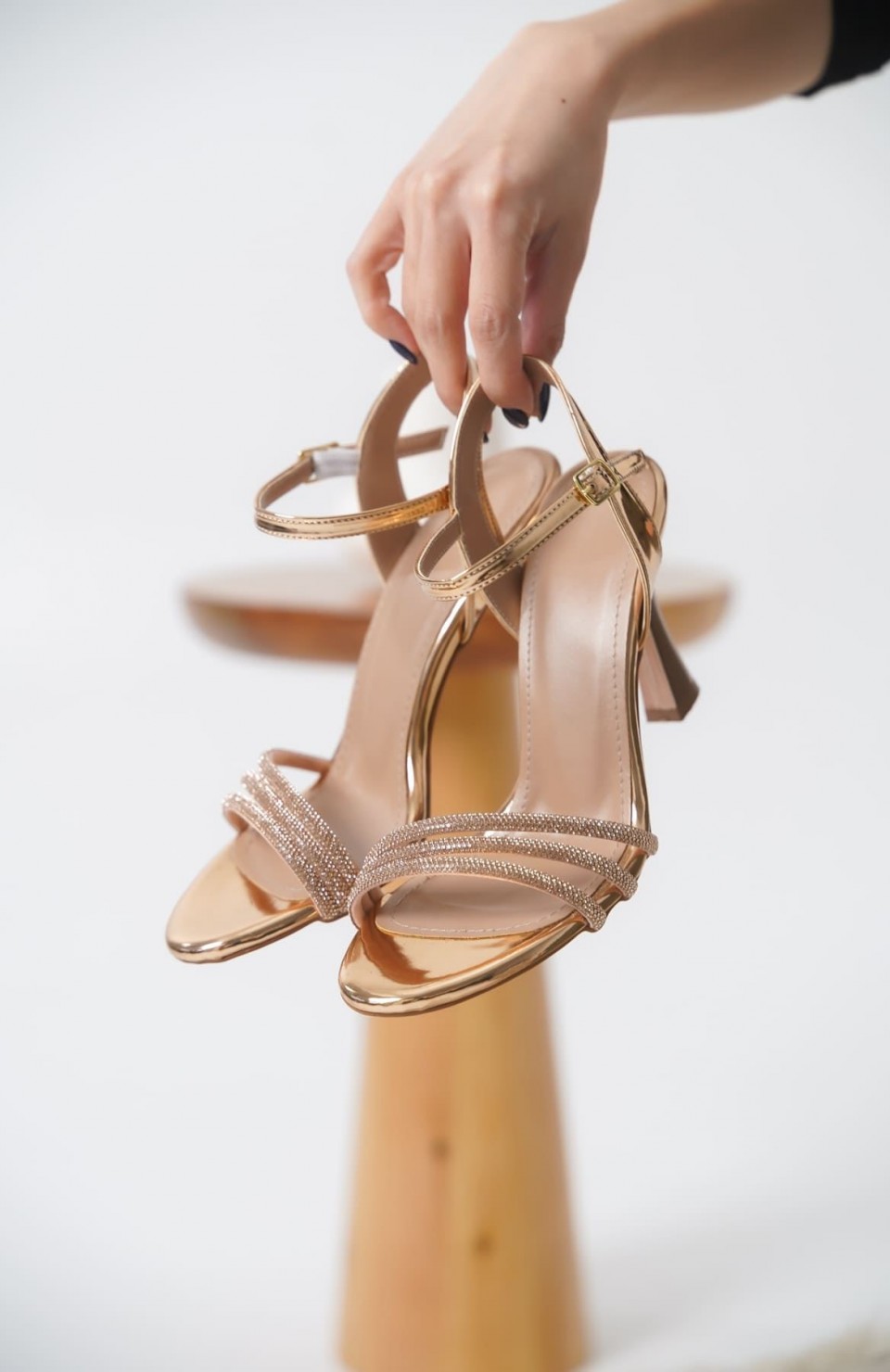 Kadın Rose Gold Taşlı Sandalet TR20MY09F Somersan Giyim | Kadın, Erkek ve Çocuk Moda