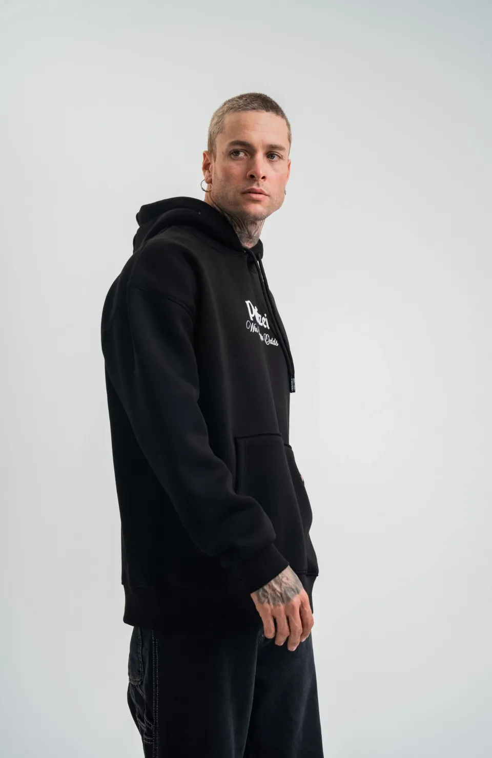 Üç İplik Kapşonlu Dijital Patchli SweatShirt - Siyah