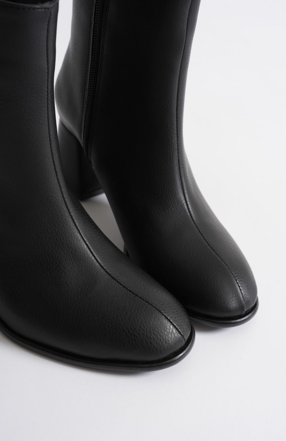 Kadın Kışlık Siyah Kalın Topuklu Bot TR12MK04A Somersan Giyim | Kadın, Erkek ve Çocuk Moda